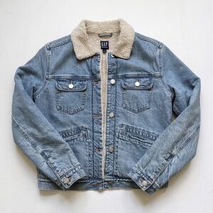 GAP Denim Sherpa Lined Jacket Size Small